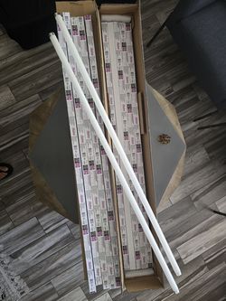 4ft LED LIGHT BULBS $2!!!!! BRAND NEW!!