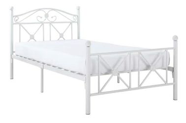 Cottage style twin bed