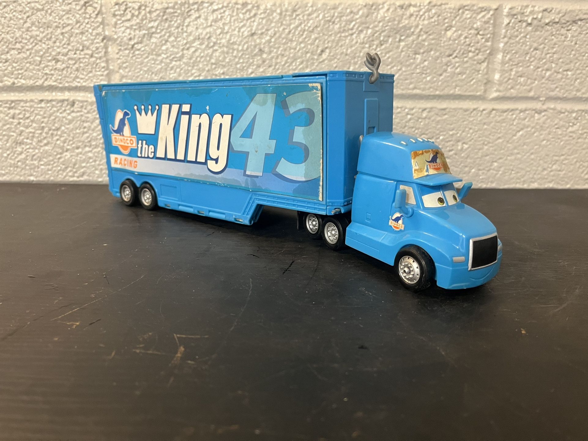 The King Grey Hauler