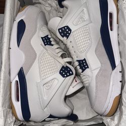 Air Jordan 4 SB Navy 