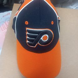 Hockey Flyers Hat