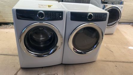 Electrolux electric Washer and dryer