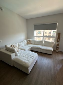 Thomasville Lowell 6 piece modular sectional