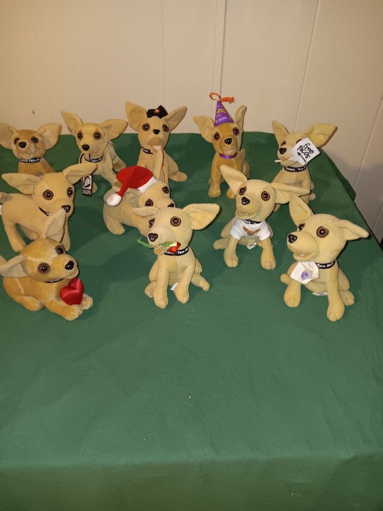 Taco Bell Plush Chiuaua Dogs (11)