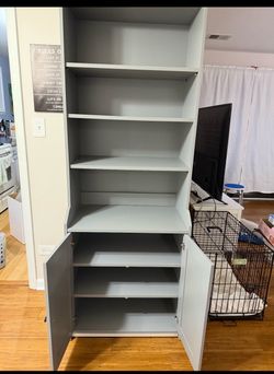 Tall cabinet