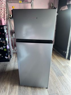 Mini refrigerator