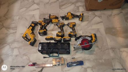 DeWalt 20V Cordless Power Tool Set