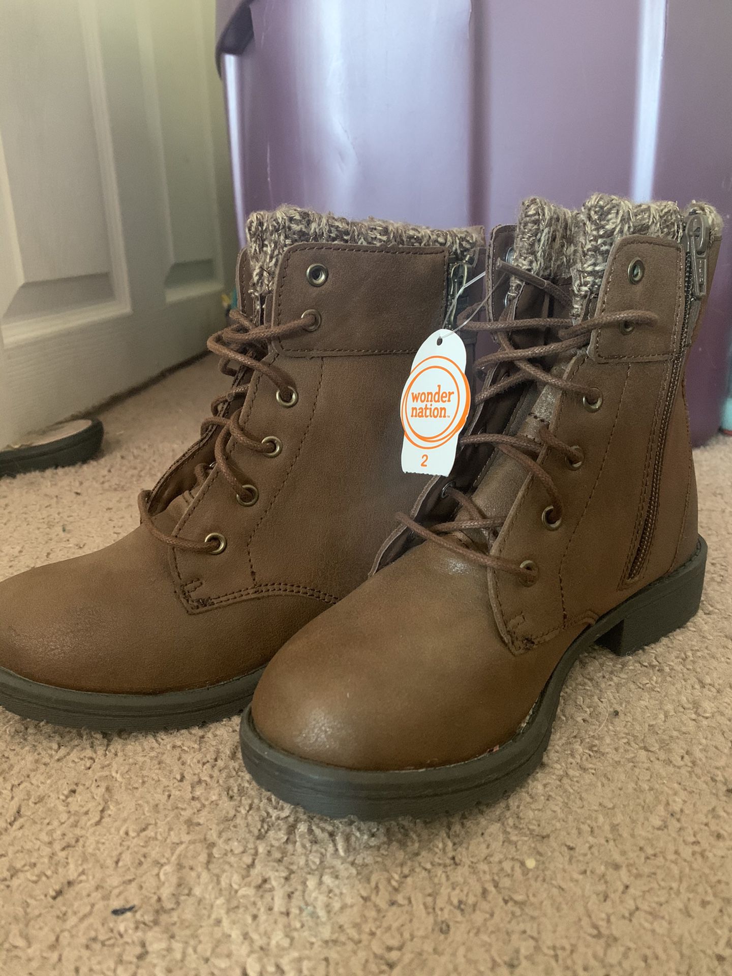 Kid(Girls boots) Size 2