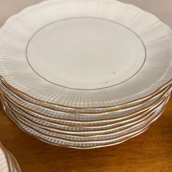 Collectible Porcelain Dinner set