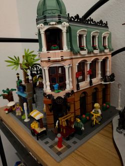 Lego Boutique Hotel built
