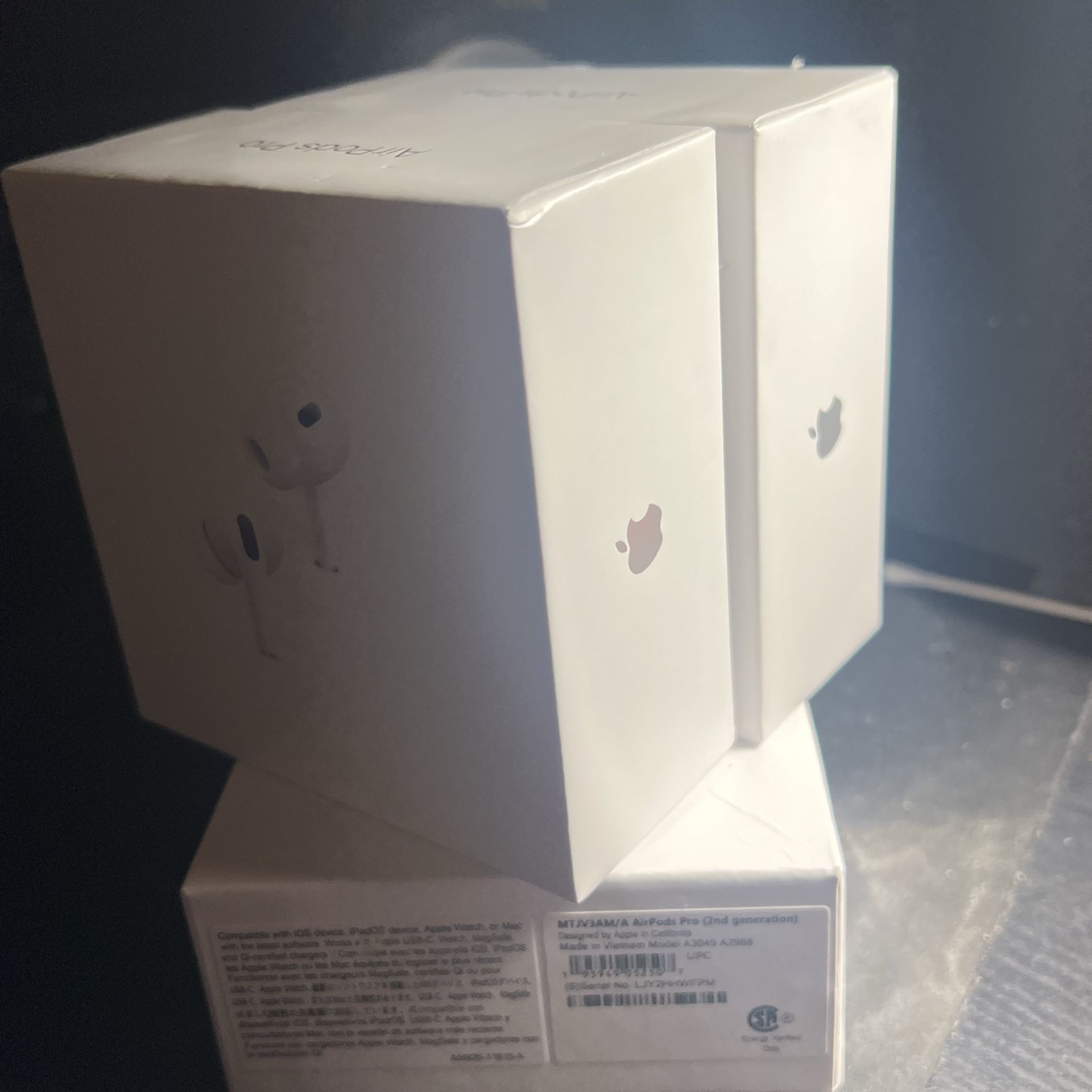 AirPods Pro Brand New Usb c Type - Main Image