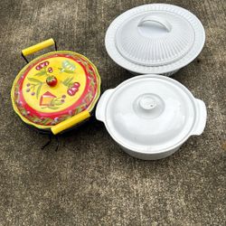 3 Ceramic Pay And Food Containers 