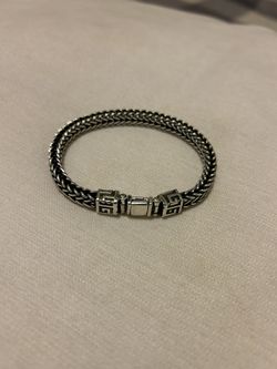 Silver brasalet