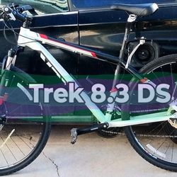 White-Black-Red Trek 8.3 DS  Gary Fisher Collection Gravel/Hybrid/ Commuter Bicycle 