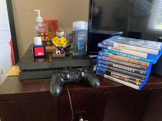 SELLING TWO PS4 with 10+ games