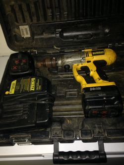 24 volts dewalt