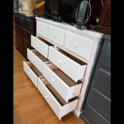 Dresser Pinewood White New $479