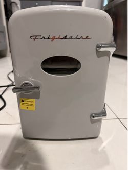 Mini fridge