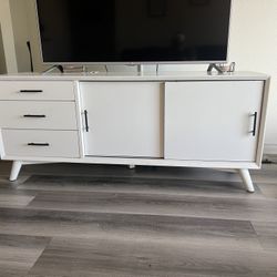 White Tv Stand 