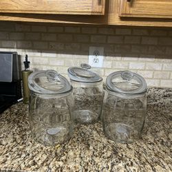 Glass canisters