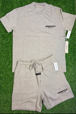 Essentials set (read Description)