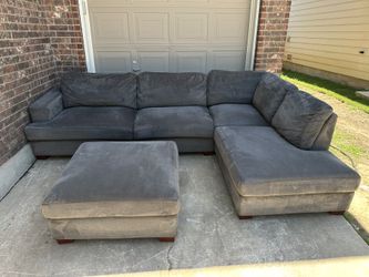 Gray Sectional Couch With Ottoman (Can Deliver)