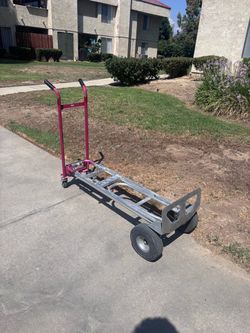 Foldable dolly