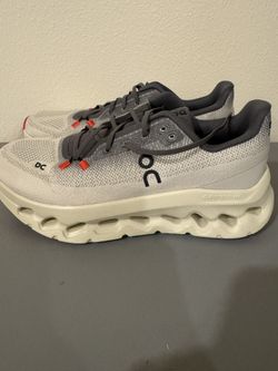 Cloudtilt On Running Rock Sand New size 8 For women 100%authentic