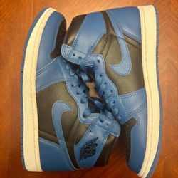 Nike Air Jordan 1 Retro High OG Dark Marina (9 M/10.5 W)