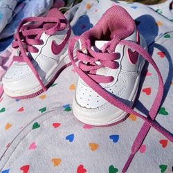 Baby NIKE AF1s 3c