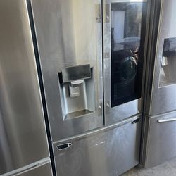 Knock Knock Fridge 