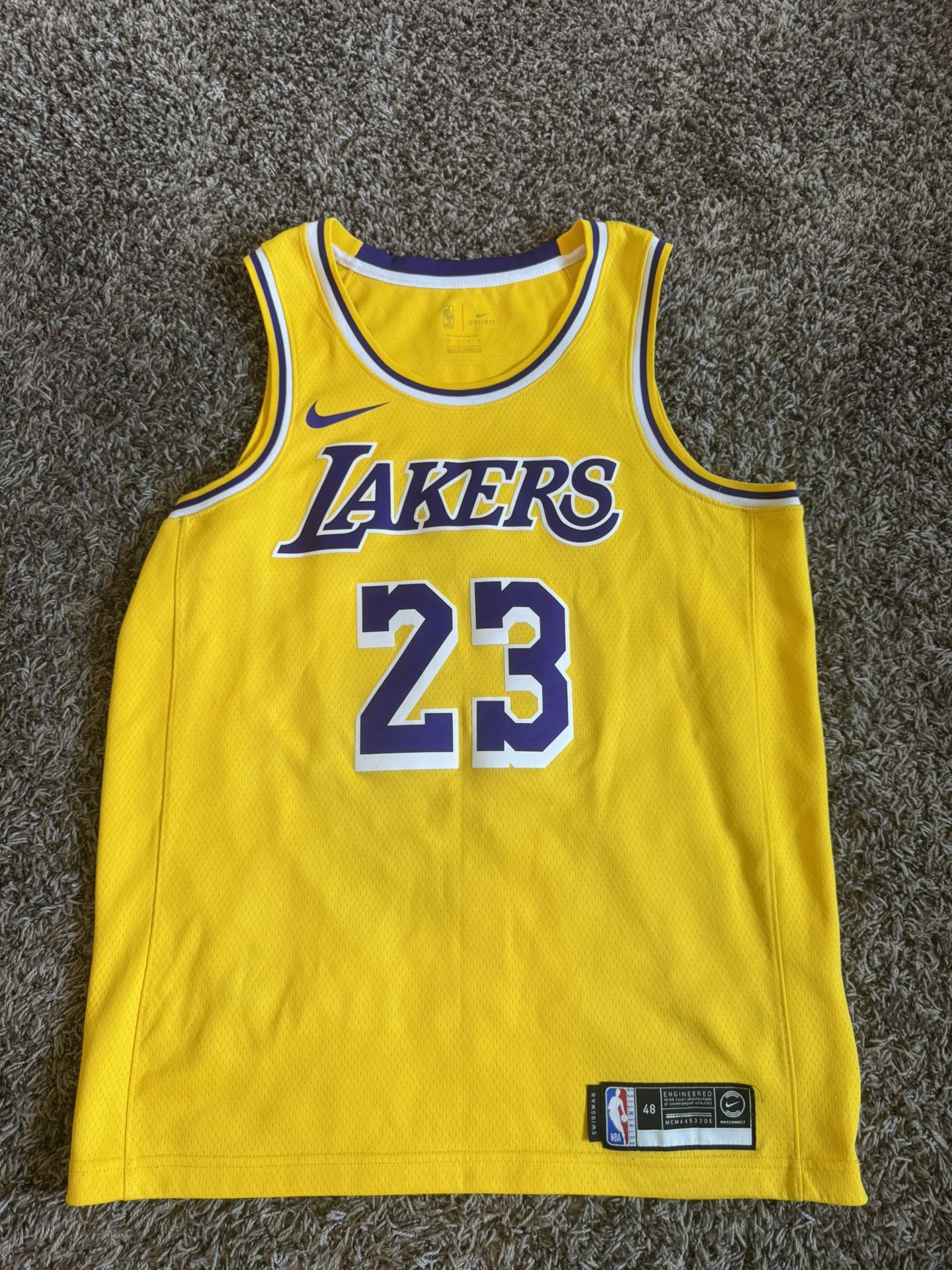 Lebron James Lakers Nike Jersey