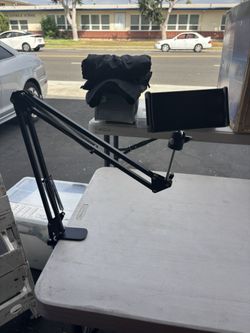 Adjustable Desk Mount Phone/Tablet Holder – Spring Arm Clamp Stand