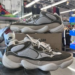 Adidas Yeezy 500 Blush (Customized)