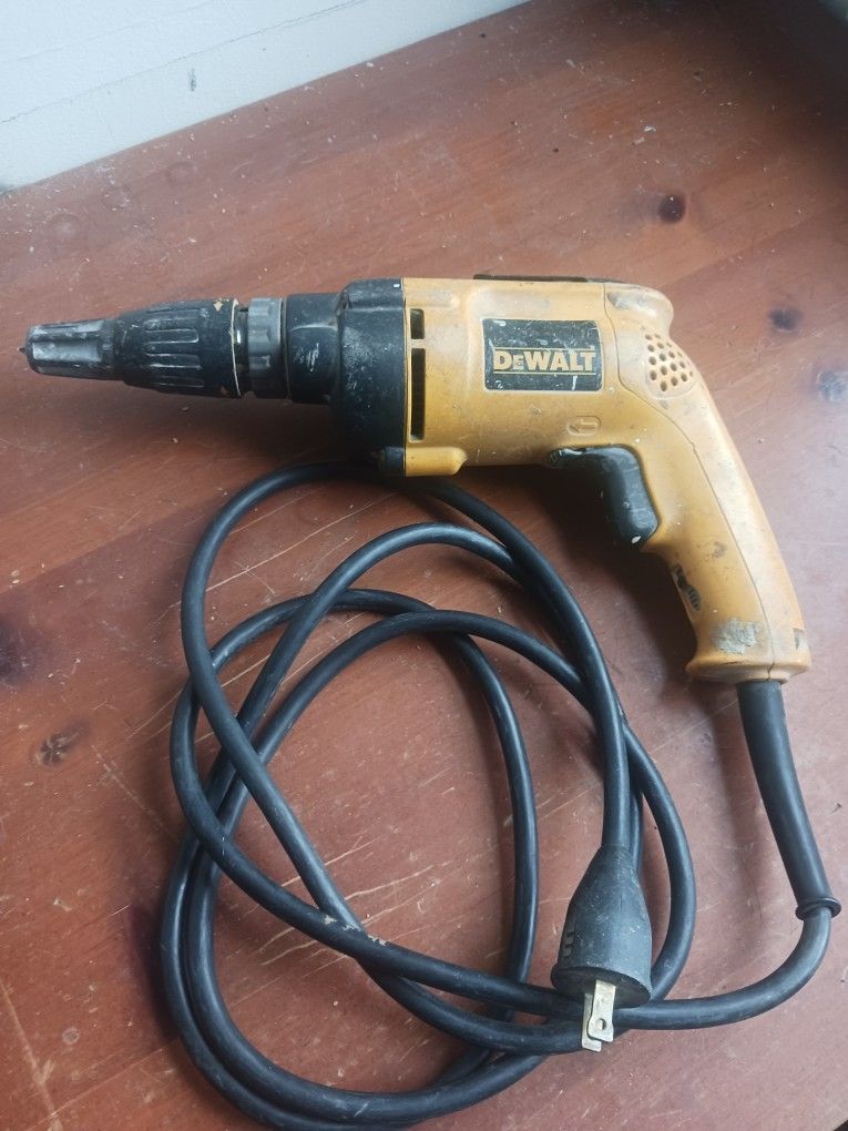Dewalt Screwgun