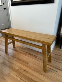 Solid Wood Farmhouse Bench – Natural Finish