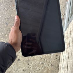 I Pad 10 Gen Few Cracks But Works Well 