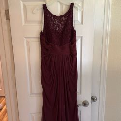 Wine formal Dress David’s Bridal Size 10