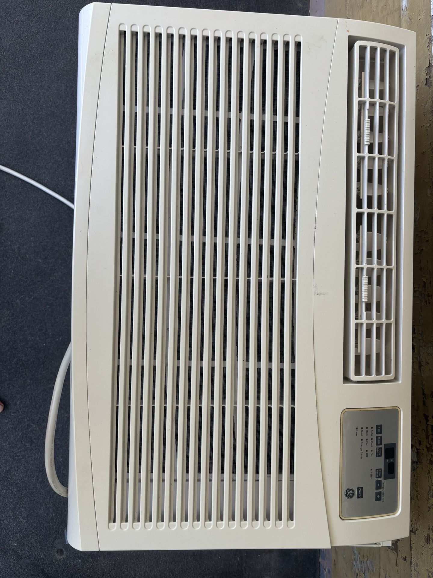 18000 BTU Air Conditioner