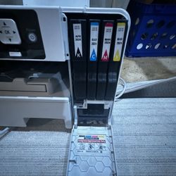 ORTUR Laser Master 2 Engraver with new unboxed rotary attachment