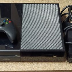 Xbox 1 Barely Used. Just needs an HDMI cord.