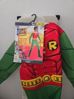 New boys costume size L 10/12