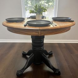 Restored Circle Table With Lead - Seats 6