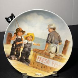 Knowles Fine China Vintage 1984 The Fish Story Plate Jeanne Down Numbered Signed