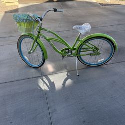 Green Beach Cruiser Bicycle with Blue Rims