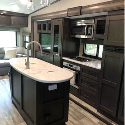 Grand Design Fifth wheel 
