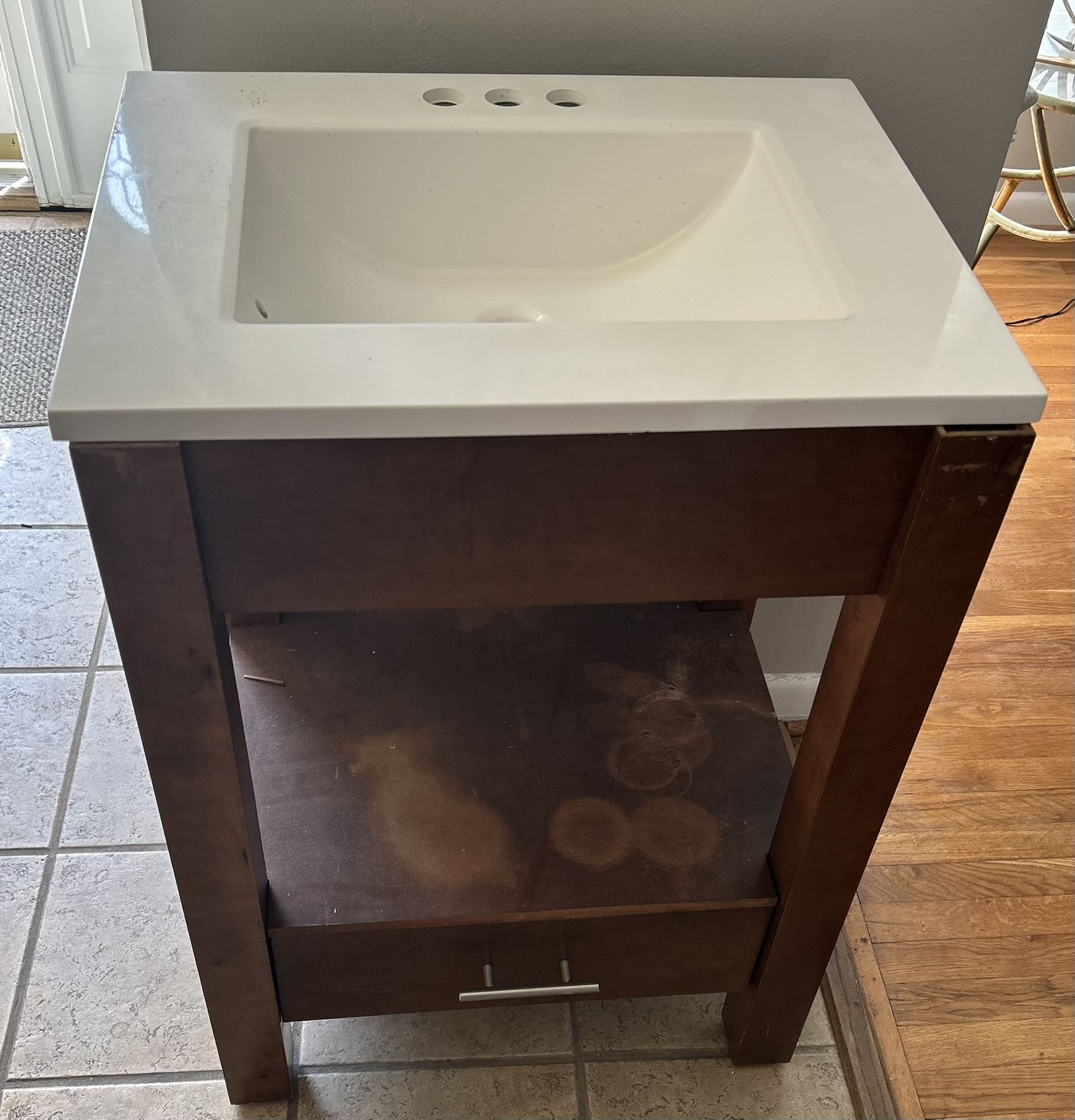 Bathroom Sink With Vanity