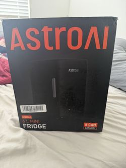 Astroai 8 Can Mini Fridge
