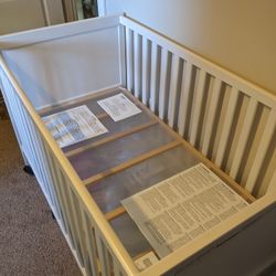 Ikea Sundvik Convertible Crib/Bed