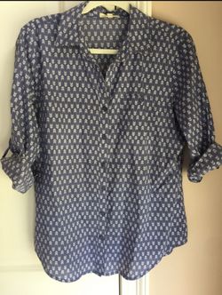 Hester and Orchard medium women’s button down